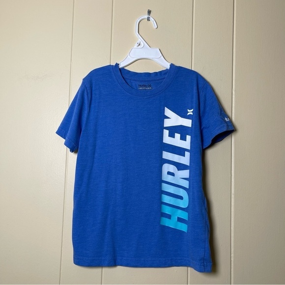 Hurley Other - Hurley Azure Boys Tee with Logo size 6-7 YRS